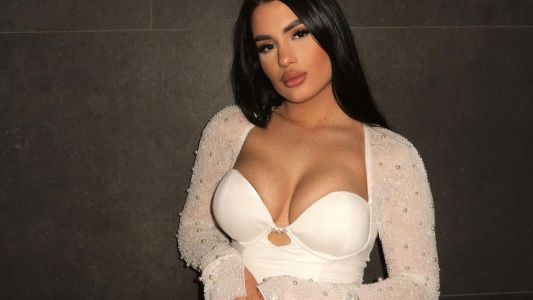 Zorana Mićanović Nova godina 2026 - Azzaro Club